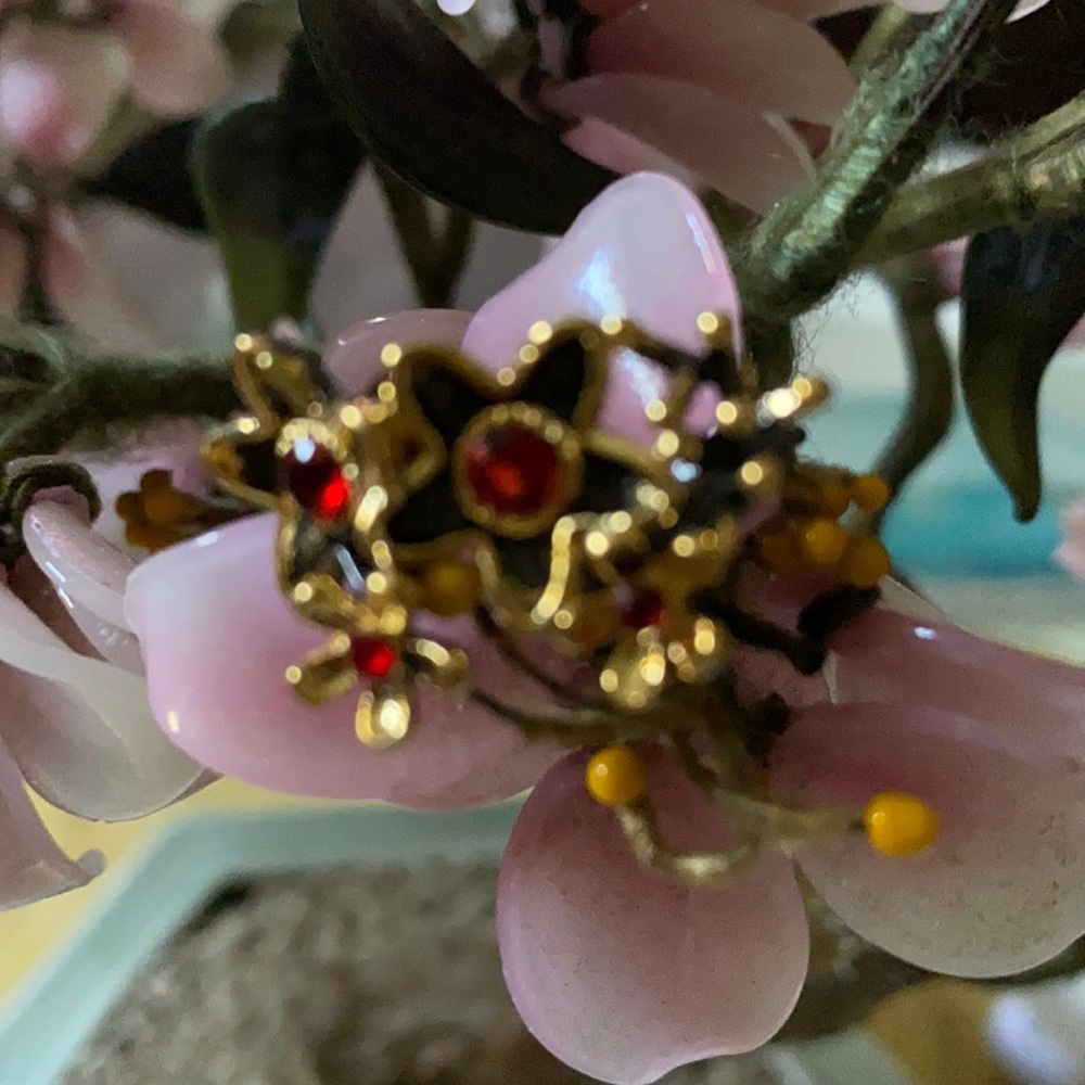 Vintage 925  flower ruby ring